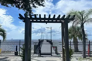 611 Destiny Dr, Ruskin, FL 33570 - Photo 10