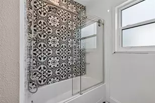 533 34th Ave NE, Saint Petersburg, FL 33704 - Photo 36