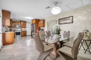 3125 W Henry Ave, Tampa, FL 33614 - Photo 16