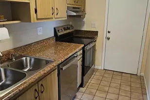 2943 Lichen Ln, Clearwater, FL 33760 - Photo 10