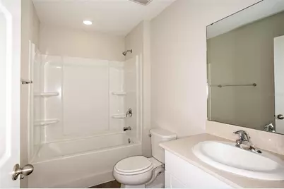 37004 Sagemoor Drive, Zephyrhills, FL 33541 - Photo 24