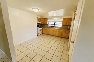 4747 15th Ave S, Saint Petersburg, FL 33711 - Photo 8