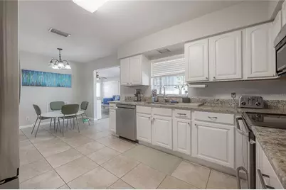 2523 Lake Ellen Circle, Tampa, FL 33618 - Photo 6