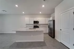 17641 Crescent Moon Loop, Bradenton, FL 34211 - Photo 6