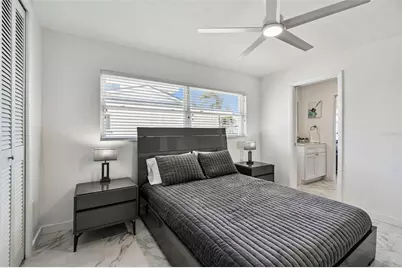 340 Palm Island NE, Clearwater Beach, FL 33767 - Photo 38