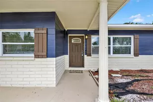 10112 66th Ave, Seminole, FL 33772 - Photo 6