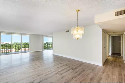 2699 Seville Boulevard #802, Clearwater, FL 33764 - Photo 2