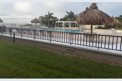 6372 Palma Del Mar Boulevard S #118, Saint Petersburg, FL 33715 - Photo 12