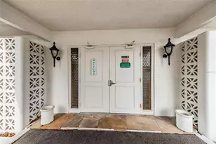 1655 S Highland Ave, Clearwater, FL 33756 - Photo 32