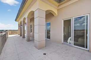 5531 Cannes Cir, Sarasota, FL 34231 - Photo 70