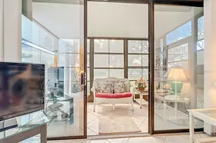 612 Bird Bay Dr S, Venice, FL 34285 - Photo 24