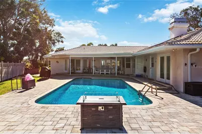 411 Belle Isle Avenue, Belleair Beach, FL 33786 - Photo 14