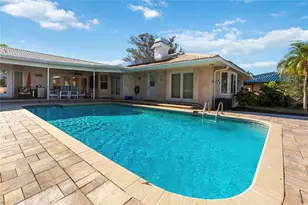 411 Belle Isle Ave, Belleair Beach, FL 33786 - Photo 16