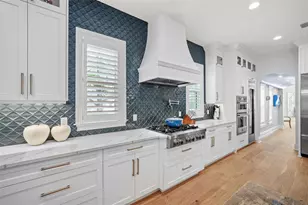 3301 W Lawn Ave, Tampa, FL 33611 - Photo 10