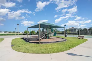 7861 Carriage Pointe Dr, Gibsonton, FL 33534 - Photo 20