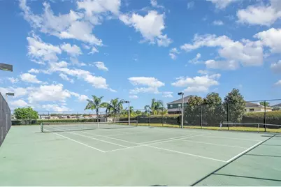 7861 Carriage Pointe Drive, Gibsonton, FL 33534 - Photo 22