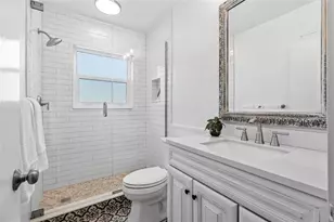 1330 Snell Isle Blvd NE, Saint Petersburg, FL 33704 - Photo 16