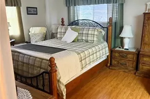 34608 Pine Dr N, Pinellas Park, FL 33781 - Photo 10