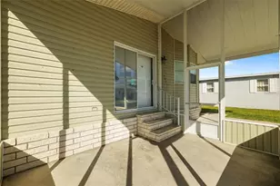 3031 Moss Hill St, Wesley Chapel, FL 33543 - Photo 4