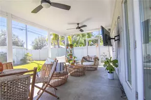 600 43rd Ave NE, Saint Petersburg, FL 33703 - Photo 16