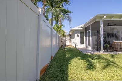 600 43rd Avenue NE, Saint Petersburg, FL 33703 - Photo 24