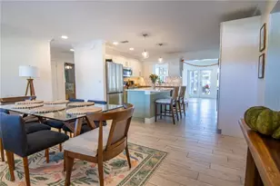 600 43rd Ave NE, Saint Petersburg, FL 33703 - Photo 4