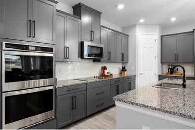 11712 Tetrafin Drive, Riverview, FL 33579 - Photo 12