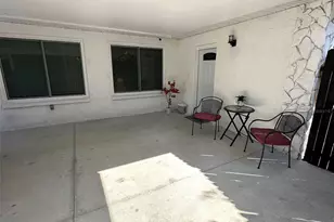 16903 Hanna Rd, Lutz, FL 33549 - Photo 6