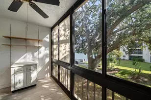 11485 Oakhurst Rd, Largo, FL 33774 - Photo 12