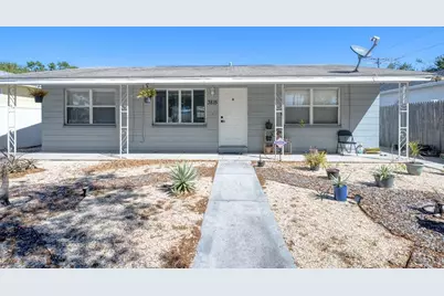 3815 1st Avenue N, Saint Petersburg, FL 33713 - Photo 1