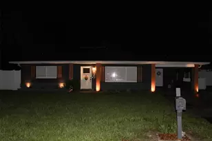 135 Connie Ave, Tampa, FL 33613 - Photo 4