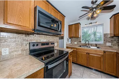 8950 Park Boulevard #206, Seminole, FL 33777 - Photo 20