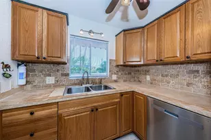 8950 Park Blvd, Seminole, FL 33777 - Photo 22