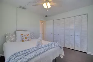 2361 Hawthorne Dr, Clearwater, FL 33763 - Photo 32