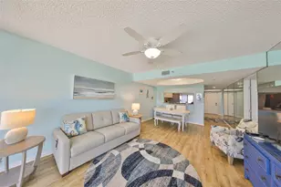 1340 Gulf Blvd, Clearwater Beach, FL 33767 - Photo 12