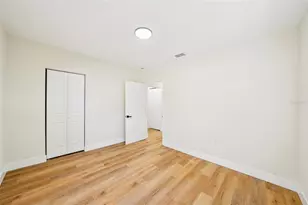 12832 Campbell Ln, Largo, FL 33774 - Photo 20