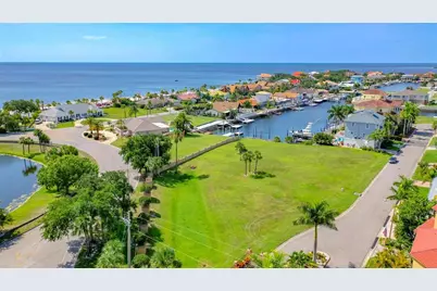 Lot 13 Captains Court, New Port Richey, FL 34652 - Photo 32