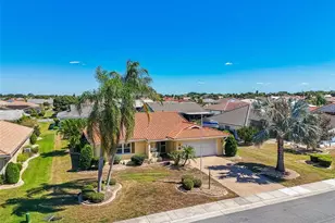 706 Plumbrook Rd, Sun City Center, FL 33573 - Photo 6