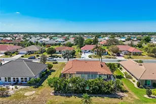 706 Plumbrook Rd, Sun City Center, FL 33573 - Photo 34