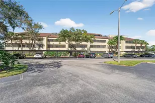 13610 S Village Dr, Tampa, FL 33618 - Photo 1