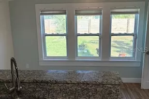 4035 14th Ave S, Saint Petersburg, FL 33711 - Photo 6