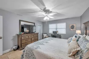 17450 Gulf Blvd, Redington Shores, FL 33708 - Photo 22