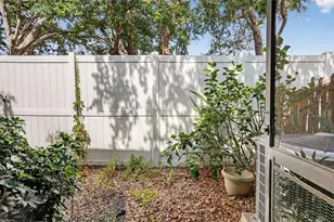 2751 S Pines Dr, Largo, FL 33771 - Photo 30