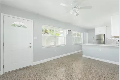 13248 4th Street E, Madeira Beach, FL 33708 - Photo 8