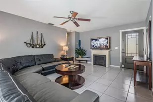 208 W Canal Dr, Palm Harbor, FL 34684 - Photo 10