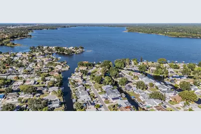 208 W Canal Drive, Palm Harbor, FL 34684 - Photo 6
