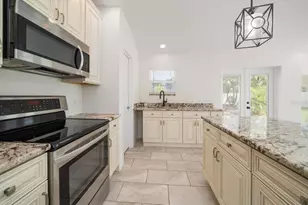 1105 Deer Run Pl, Valrico, FL 33594 - Photo 16