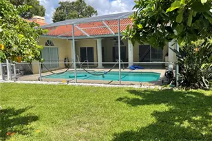 2772 Challenger Dr, Palm Harbor, FL 34683 - Photo 2