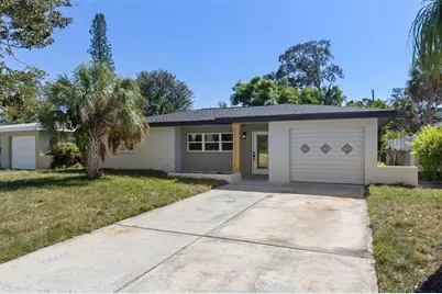 6326 7th Avenue S, Gulfport, FL 33707 - Photo 1