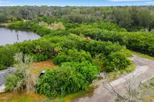 4935 Largo Terrace, New Port Richey, FL 34652 - Photo 6